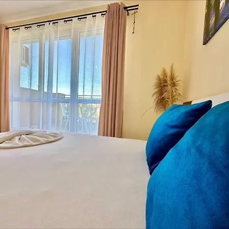 Ipanema - Menada * Święty Włas